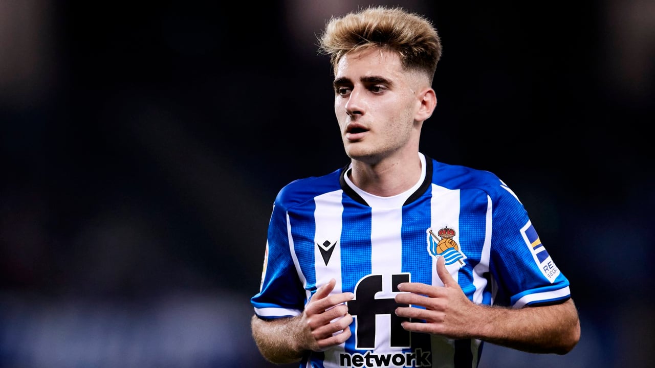 La Real Sociedad toma una decisión firme con Robert Navarro