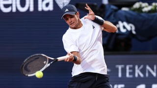 Rafa Jódar da la primera campanada del Conde de Godó y empata con Sinner