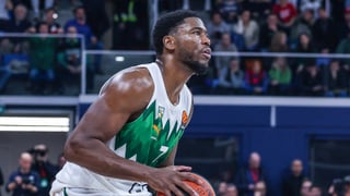 El Barça tensa la cuerda con Baskonia y cierra su primer fichaje