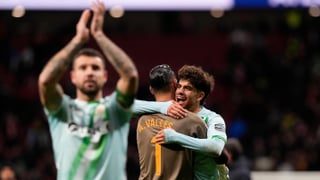 Abde ve al equipo "de locos" y se pregunta: "¿Por qué no soñar en grande?"