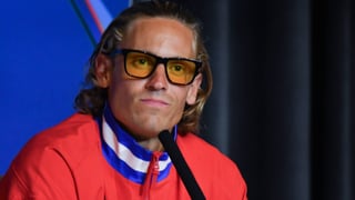 El original estilo de vida de Marcos Llorente: café con mantequilla, gafas amarillas, luces rojas en casa...