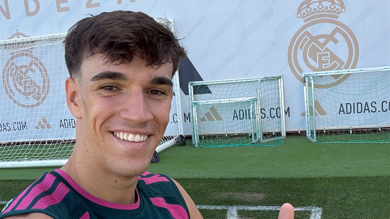 Carlos Espí, fichaje sorpresa del Real Madrid, alucina en su primer día