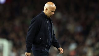El Liverpool prepara el despido de Arne Slot tras hablar con los pesos pesados del vestuario