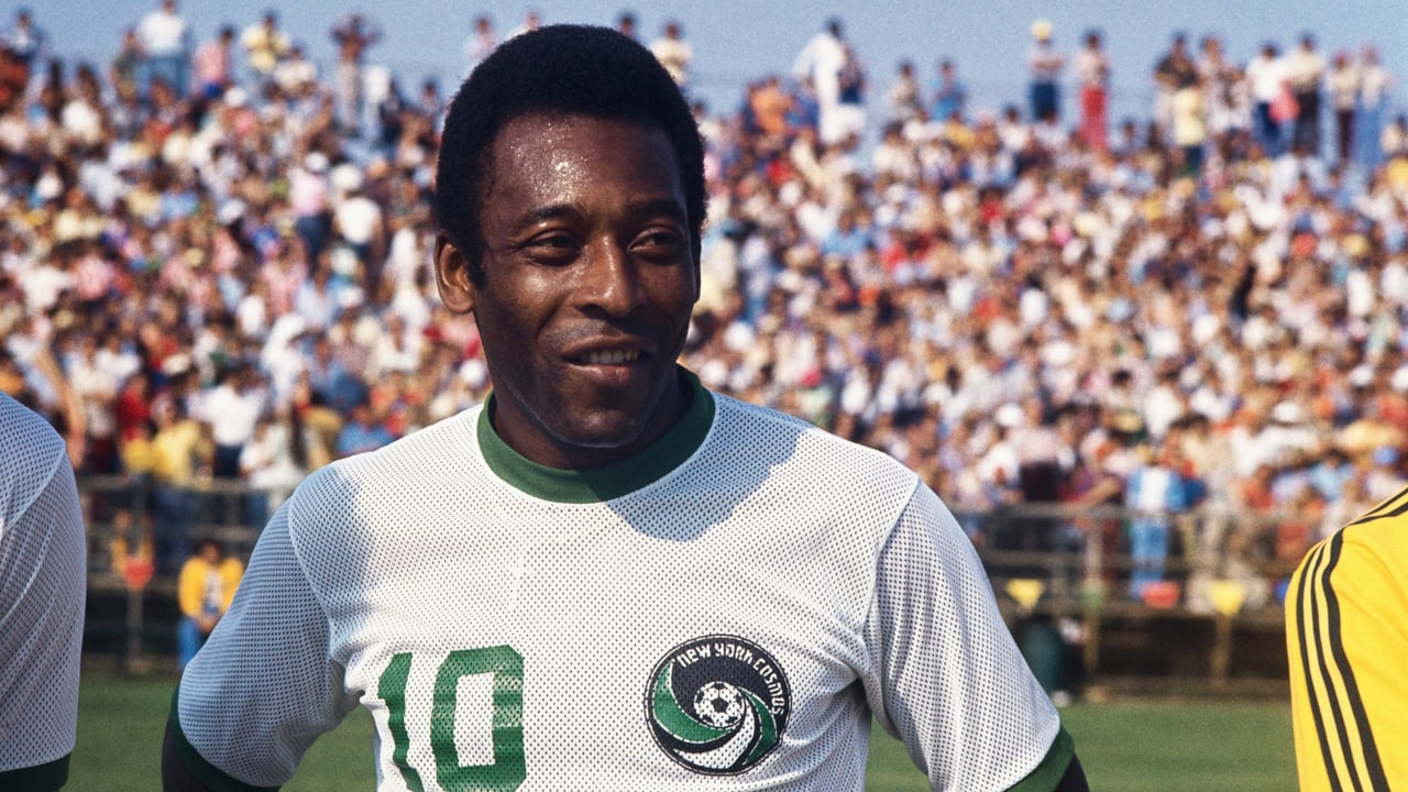 La finca de Pelé sale a la venta: 35 millones y un homenaje al rey en cada rincón