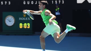 Duro comienzo para Carlos Alcaraz en Indian Wells