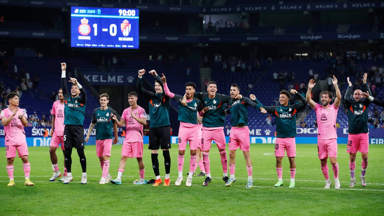 Los obstáculos del Espanyol para encontrar un central