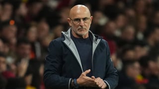 Luis de La Fuente, en clara alusión a Lamine Yamal o Mikel Merino y el Mundial 2026: "Salen y te resuelven un partido"