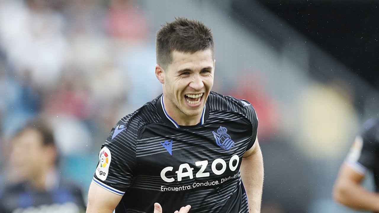 Igor Zubeldia renueva con la Real Sociedad