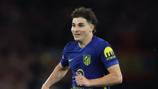 El Barcelona aprieta por Julián Álvarez: nueva reunión con el Atlético de Madrid a la espera
