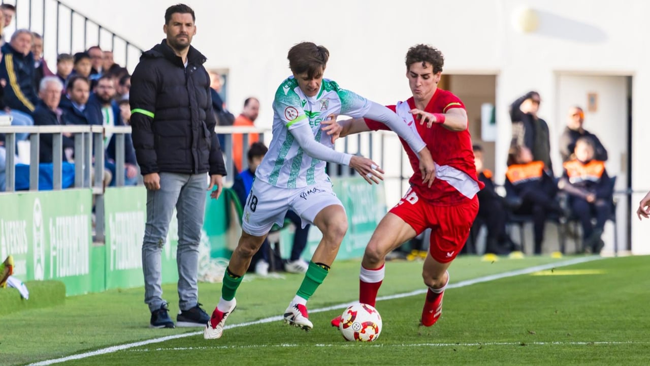 At. Sanluqueño 0-1 Sevilla Atlético: García Pascual da más aire