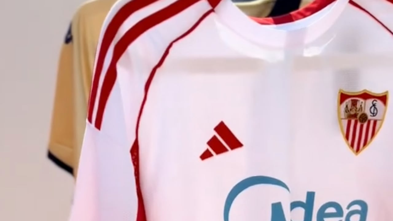 La presunta primera equipación de la vuelta de Adidas, en vídeo