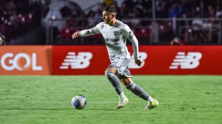 Renzo Saravia ya está en Valencia y su fichaje podría ser oficial de manera inminente