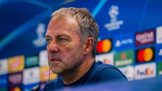 Hansi Flick lo deja claro: "El nivel de los árbitros es muy bueno, en la Champions y LaLiga"