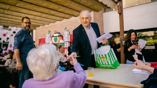 Entrañable iniciativa del Betis con sus mayores: cartas contra la soledad no deseada