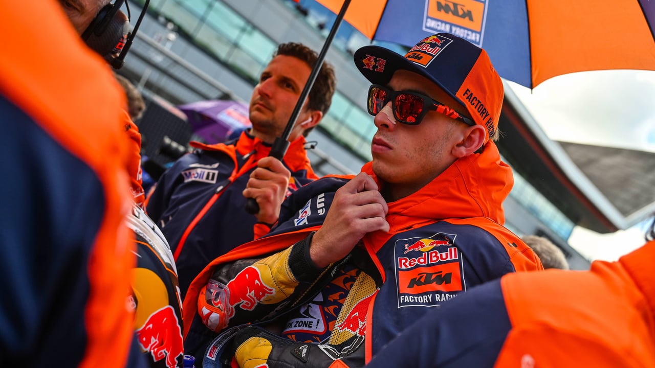 Pedro Acosta pierde la paciencia con KTM