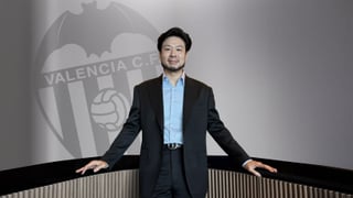 Peter Lim vende el 42% de sus acciones en el Valencia: Pitchwise Holdings inyecta 100 millones de inversión directa desde ya
