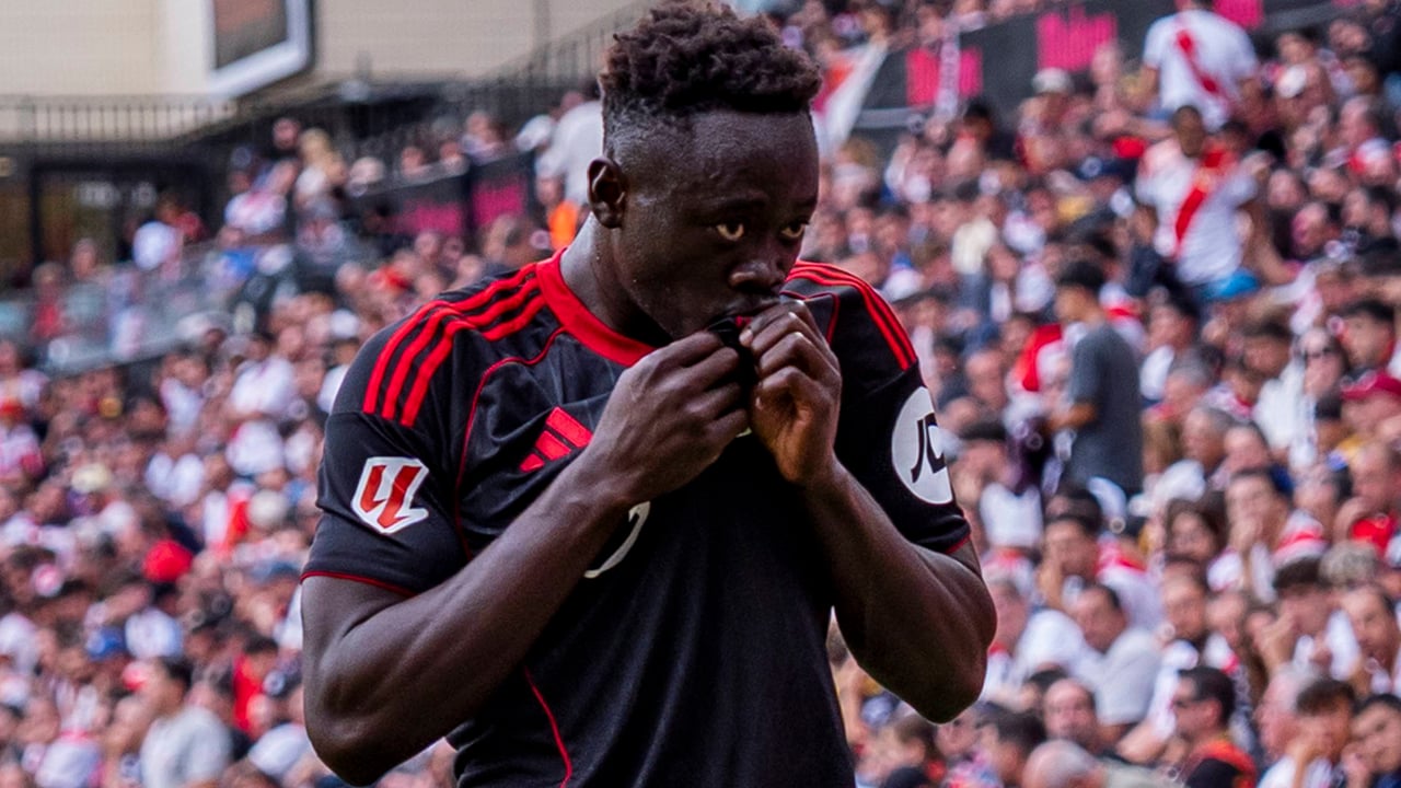 Premio para Akor Adams que puede perjudicar al Sevilla