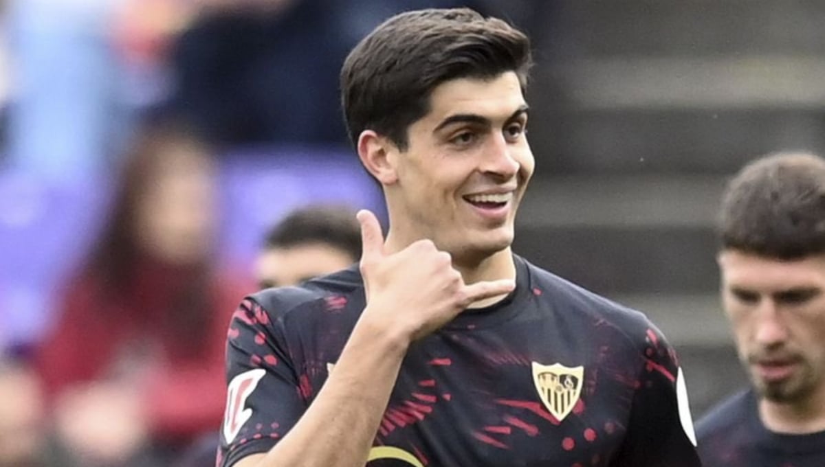 Juanlu recibe 'La llamada': "¿Cuál es su cláusula en el Sevilla?"