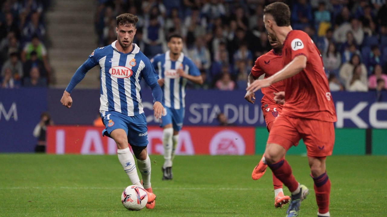 Javi Puado y el Sevilla alcanzan un acuerdo
