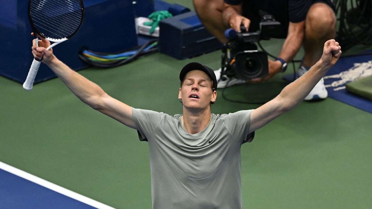 Sinner se olvida de la polémica y se asienta en el número 1