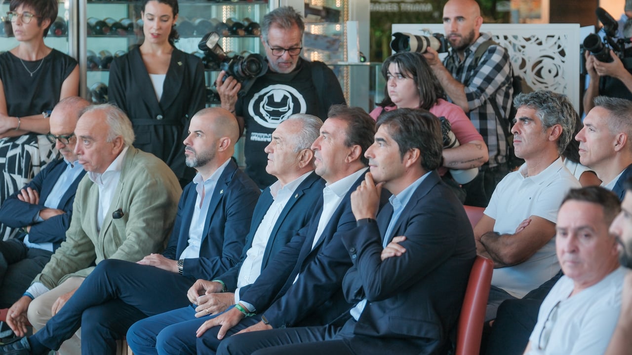 El preferido del Milan para su dirección deportiva es Ramón Planes, aunque valora a Manu Fajardo
