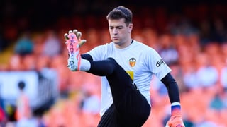 El Valencia confirma los peores pronósticos con Julen Agirrezabala: el Athletic Club lo evaluará