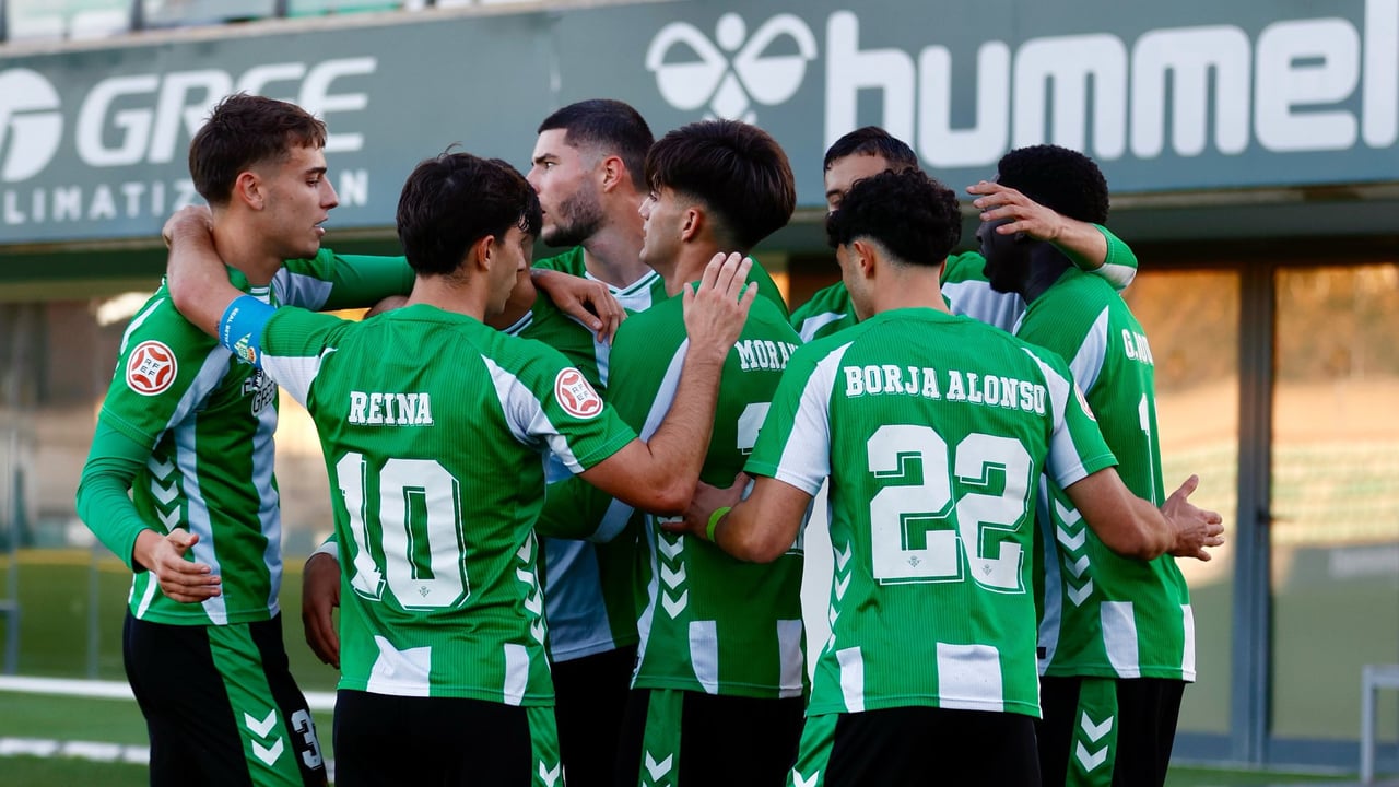 Betis Deportivo 2-0 Juventud Torremolinos: La mano de Dani Fragoso ya da sus frutos