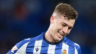 Sucic, sobre el papel de la Real Sociedad en su futuro: "Tengo tres años más de contrato, estoy muy feliz en la Real y quiero seguir aquí"