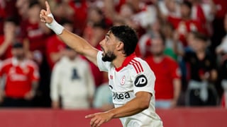 García Plaza agita la decisión del Sevilla sobre el fichaje definitivo de Neal Maupay 