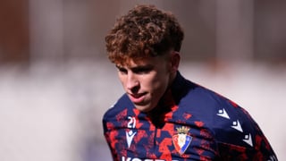 Víctor Muñoz se reincorpora y apunta al once de Osasuna ante el Real Madrid