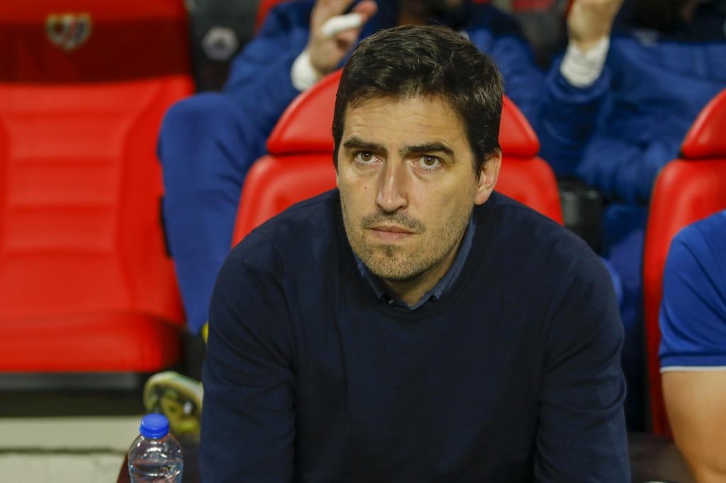 Autopista hacia Iraola