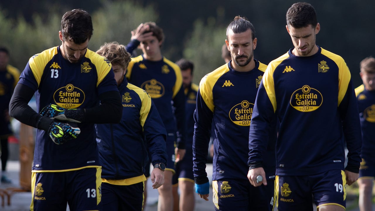 Crisis en el Dépor: el vestuario responde a la rajada del club