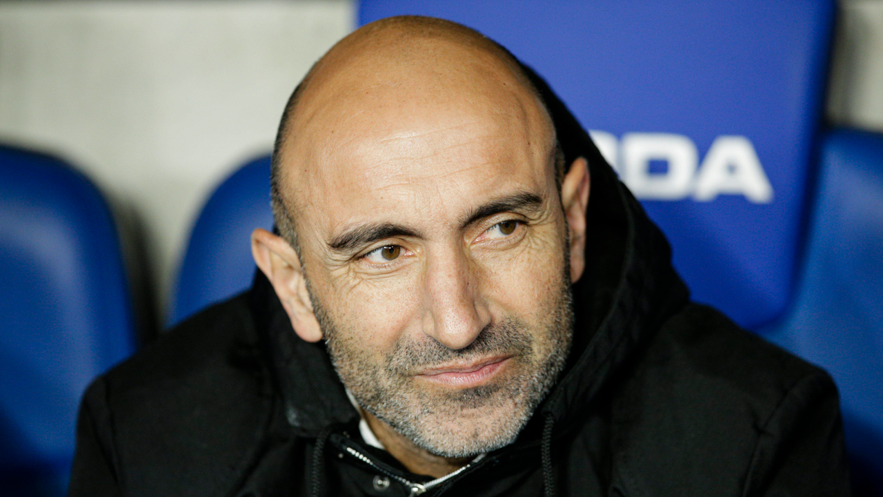 Abelardo volvería al Sporting de Gijón como segundo de Luis Enrique