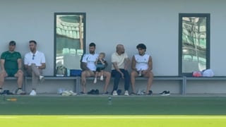Manu Fajardo y Ez Abde protagonizan la sesión del Betis aún sin Lo Celso sobre el césped