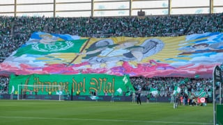El Comité de Disciplina impone una sanción mínima para el Real Betis tras el lanzamiento de dos botellas en El Gran Derbi  