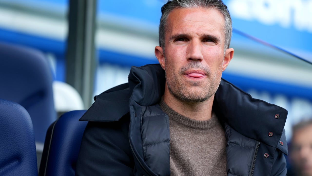 Van Persie, la estrella que se le escapó a Monchi: "Carles Puyol fue el defensa más difícil al que me enfrenté"