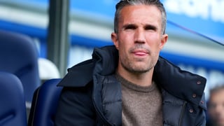 Van Persie (43 años), el gol a España en Brasil 2014 y su pelea con los centrales: "Carles Puyol fue el defensa más difícil al que me enfrenté"