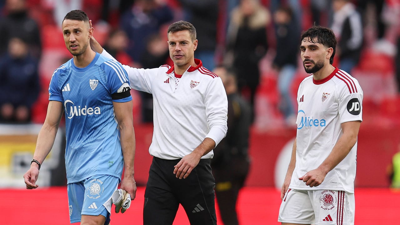 Un día más en la oficina para Vlachodimos, un faro en el camino de Maupay
