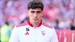 Programado el viaje de Juanlu a Bournemouth: todo listo para su salida del Sevilla FC