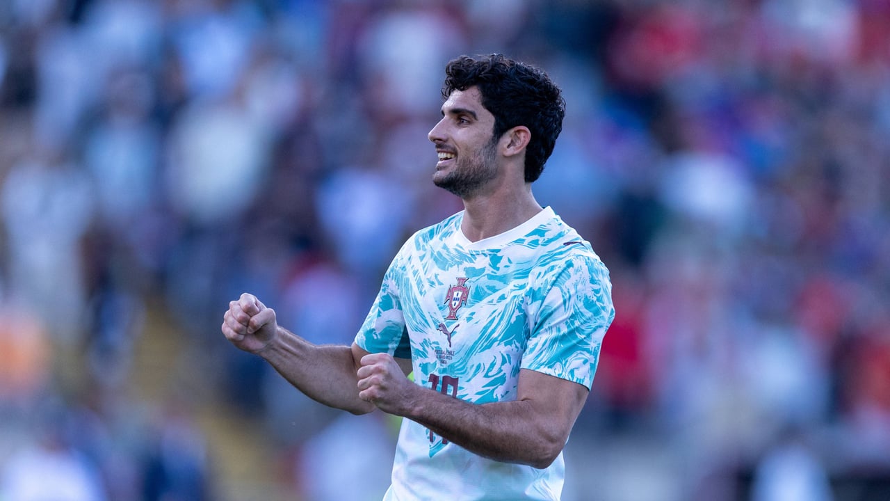 Elogios a Gonçalo Guedes: "Es un jugador que se ajusta a las necesidades del equipo"