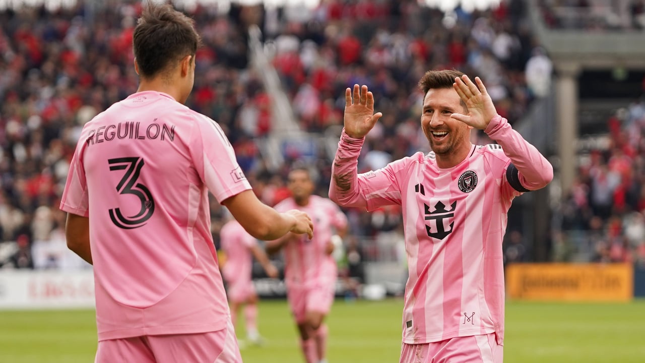 Reguilón se deshace en elogios hacia Messi: "Sólo hay que ver cómo está rindiendo en el Mundial"