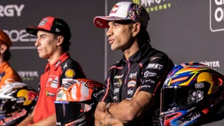 Jorge Martín reta a Marc Márquez en Hungría