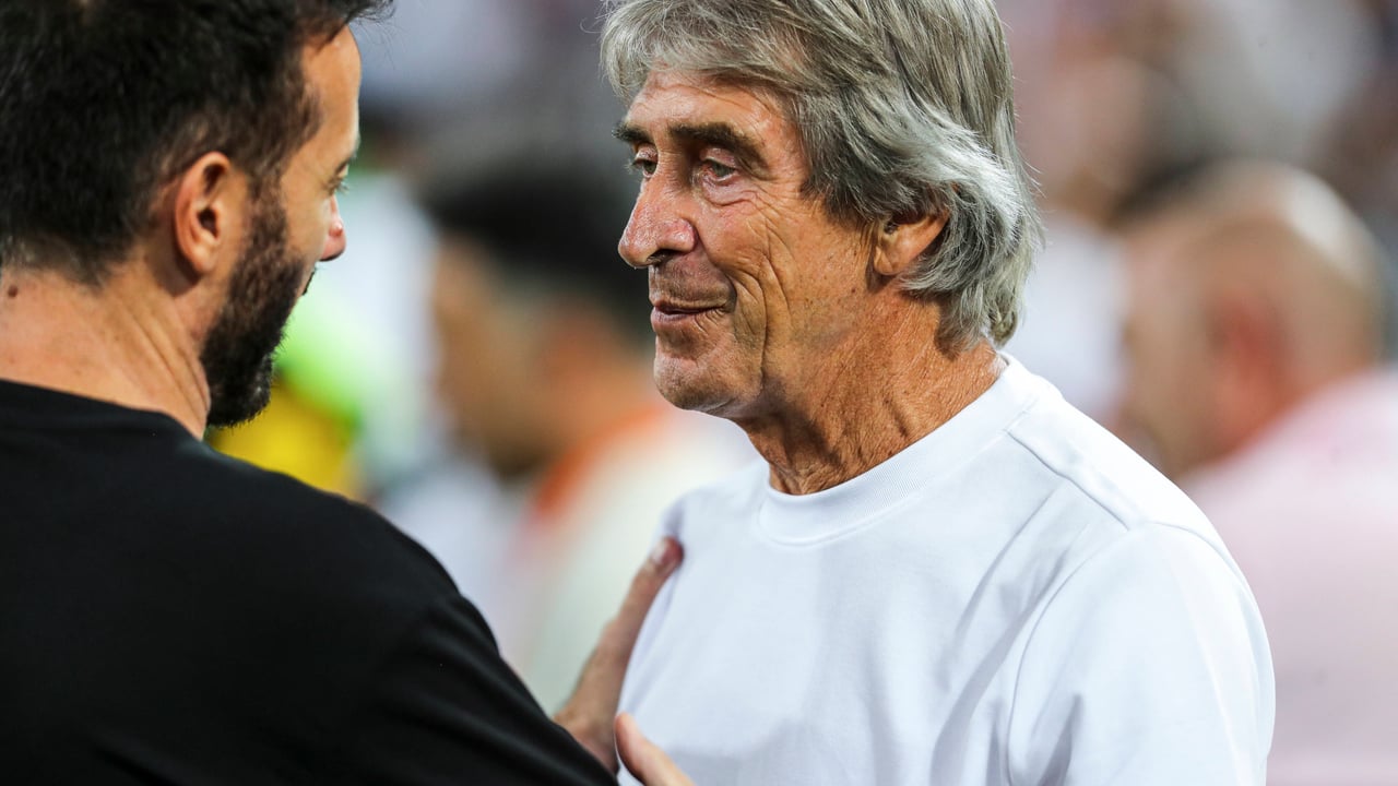 Pellegrini, contento tras firmar un excelente arranque en liga, tiene claro su deseo en este mercado: "Ojalá que hubiera la menor cantidad de salidas posible"