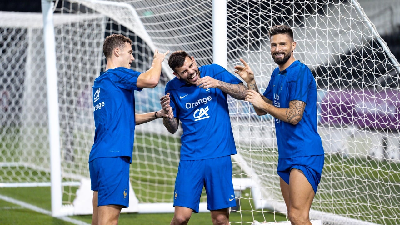 Horario y dónde ver Francia - Dinamarca por TV y online