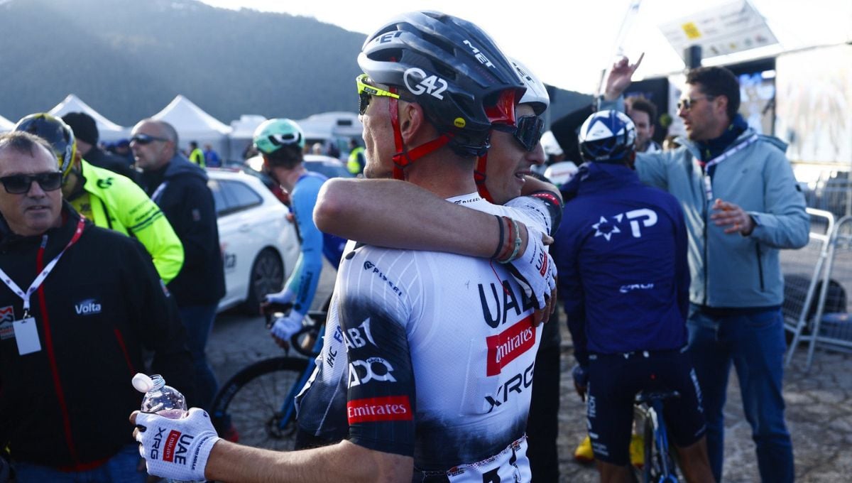 Juan Ayuso destroza los pronósticos en la Volta a Catalunya