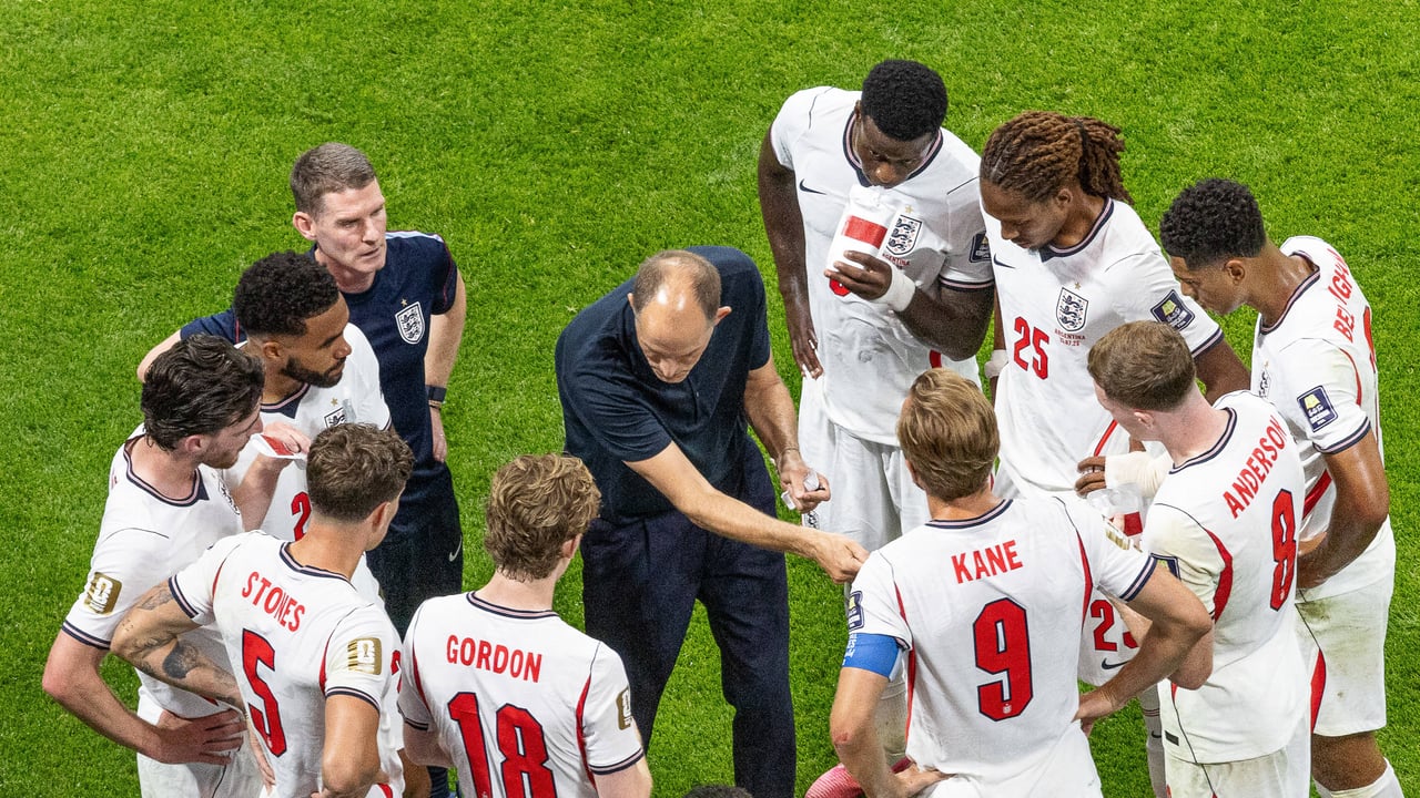 Francia 4-6 Inglaterra: Partido de diez goles y conquista de bronce para los ingleses