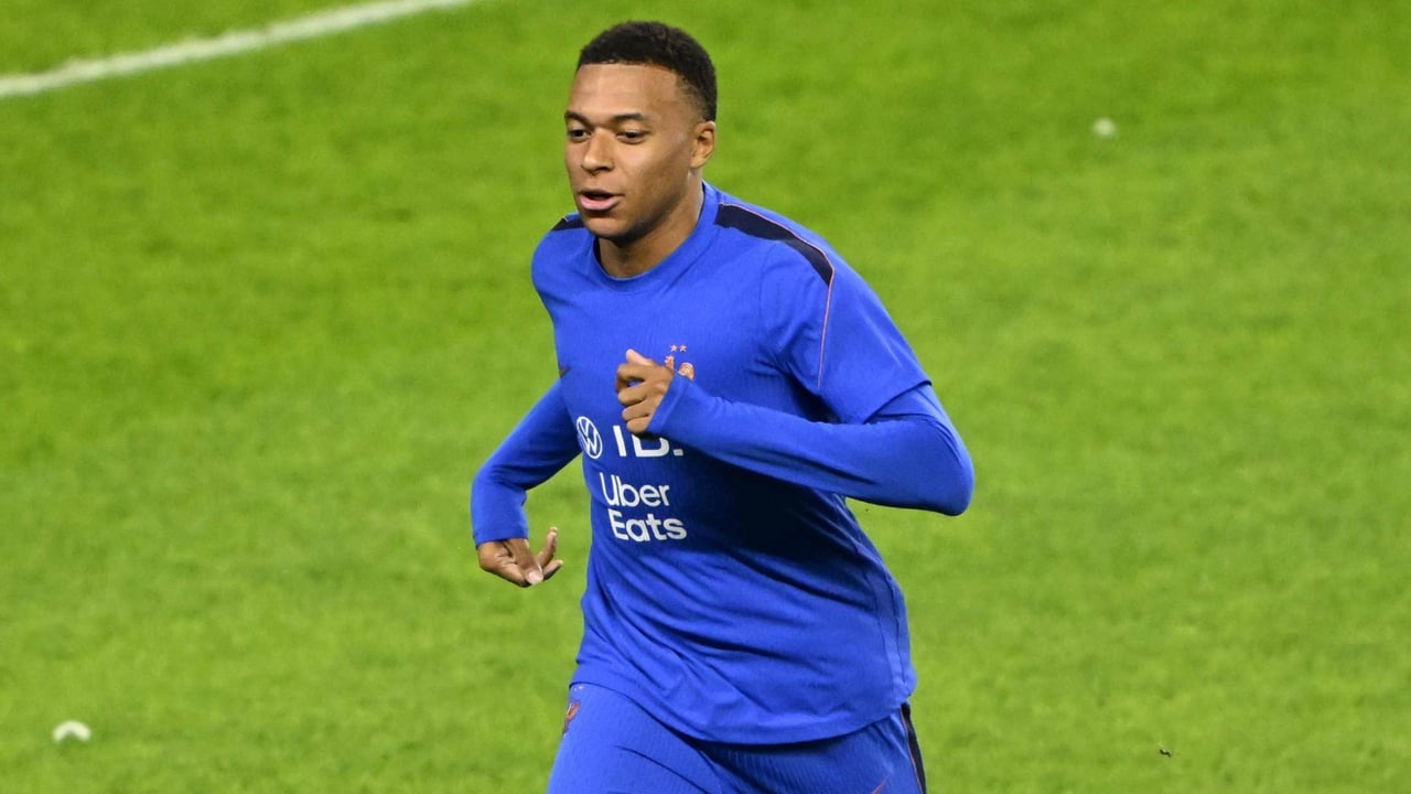 Mbappé se lesiona de gravedad con Francia y Zidane enciende las alarmas del Real Madrid: "No pinta nada bien"
