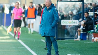 Pepe Mel, entrenador de Josep Martínez en la UD Las Palmas: "Es uno que si te dice 'fíate', debes hacerlo. Entre los palos y en la vida"