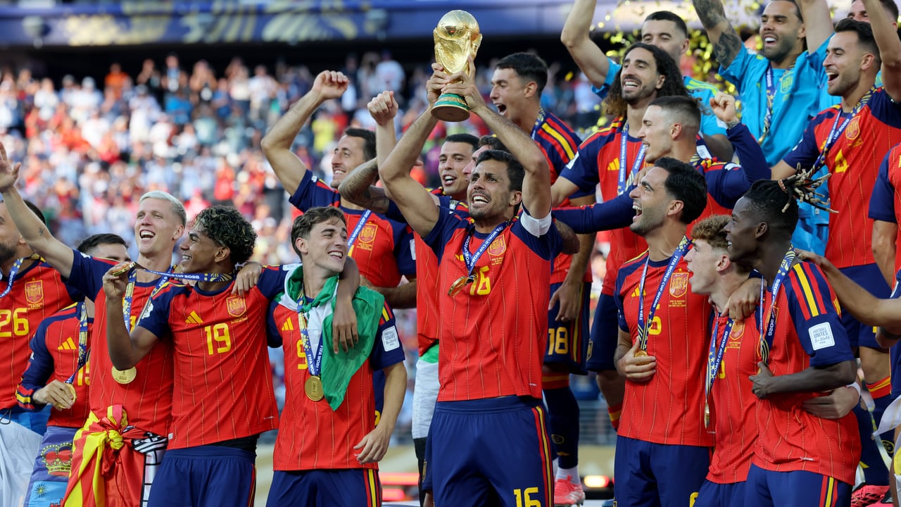 Sorpresa en el ranking oficial de la FIFA: ningún español en el Top 10 del Mundial