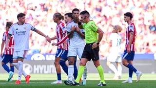 Desde el Barcelona hurgan en la herida del derbi: "El equipo más beneficiado por los árbitros en la historia es el Real Madrid, en España y en Europa"